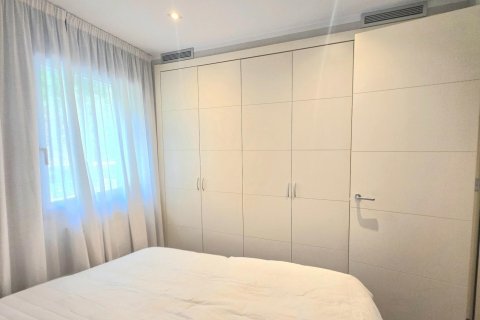 3 bedrooms apartment for sale in Principado De Andorra (Ninguna Poblacion Tiene C.P.), Lleida, Catalonia, Spain № 7755 - photo 11