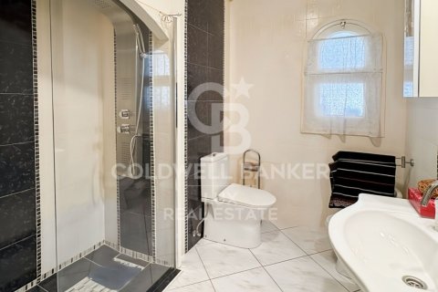 7 bedrooms villa for sale in Empuriabrava, Girona, Catalonia, Spain № 7759 - photo 13