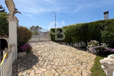 7 bedrooms villa for sale in Empuriabrava, Girona, Catalonia, Spain № 7759 - photo 2