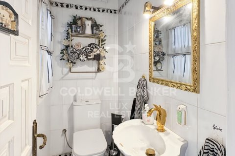 7 bedrooms villa for sale in Empuriabrava, Girona, Catalonia, Spain № 7759 - photo 16