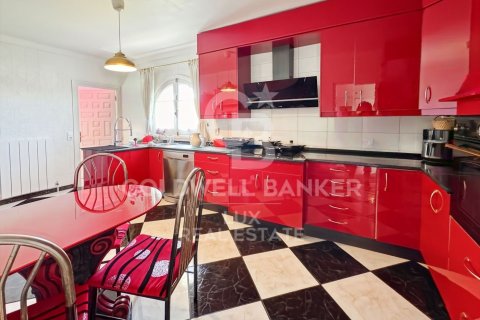 7 bedrooms villa for sale in Empuriabrava, Girona, Catalonia, Spain № 7759 - photo 20
