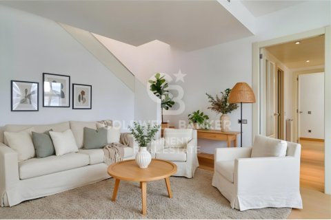 3 bedrooms penthouse for sale in Barcelona, Catalonia, Spain № 7760