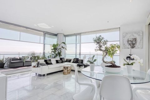 3 bedrooms apartment for sale in Diagonal Mar, Barcelona, Catalonia, Spain № 1165 - photo 10