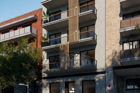 Apartamento de 4 dormitorios en venta en Barcelona, Cataluña, Spain № 1167 - foto 3