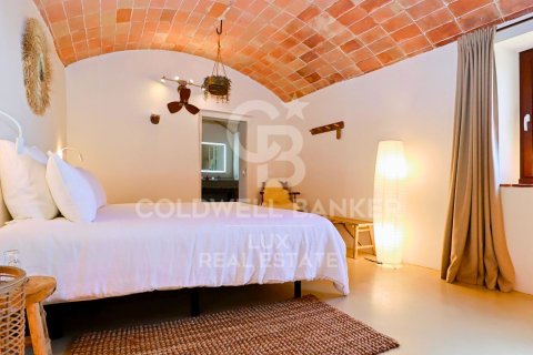 12 bedrooms house for sale in Girona, Catalonia, Spain № 5918 - photo 16