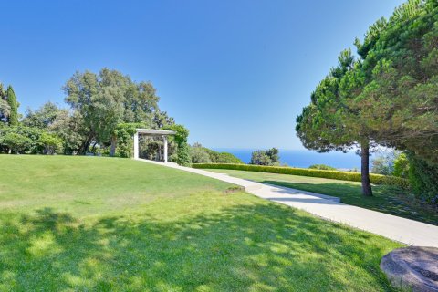 6 bedrooms villa for sale in Sant Andreu de Llavaneres, Barcelona, Catalonia, Spain № 1270 - photo 2