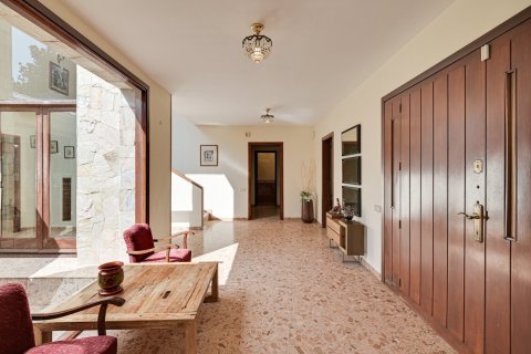 6 bedrooms villa for sale in Blanes, Girona, Catalonia, Spain № 1276 - photo 4