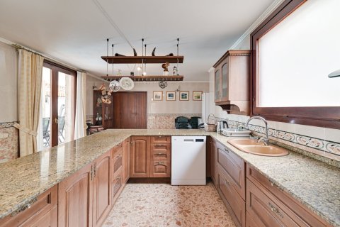 6 bedrooms villa for sale in Blanes, Girona, Catalonia, Spain № 1276 - photo 15
