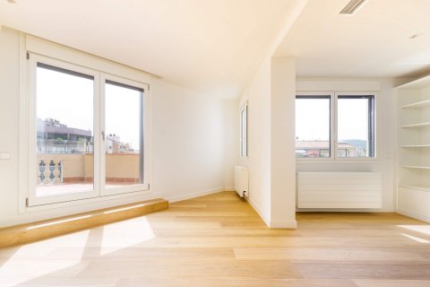 3 bedrooms apartment for sale in Barcelona, Catalonia, Spain № 1272 - photo 13