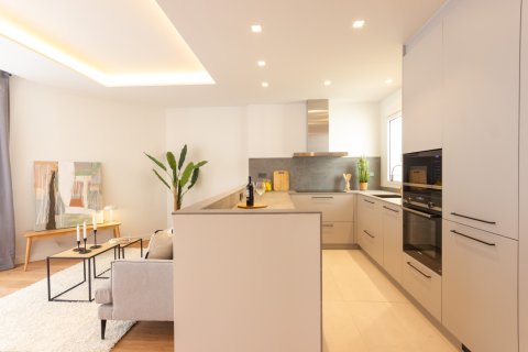 3 bedrooms apartment for sale in Barcelona, Catalonia, Spain № 1272 - photo 5