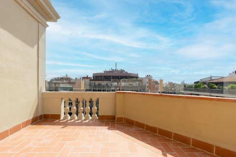 3 bedrooms apartment for sale in Barcelona, Catalonia, Spain № 1272 - photo 16