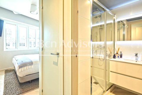 1 bedroom apartment for sale in Barcelona, Catalonia, Spain № 2905 - photo 18