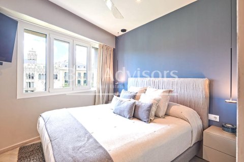 1 bedroom apartment for sale in Barcelona, Catalonia, Spain № 2905 - photo 13