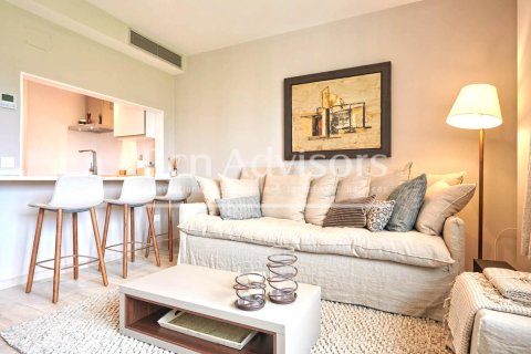1 bedroom apartment for sale in Barcelona, Catalonia, Spain № 2905 - photo 8