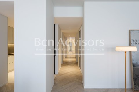 3 bedrooms apartment for sale in Barcelona, Catalonia, Spain № 2903 - photo 8