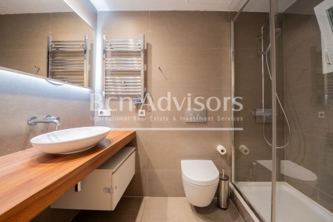 3 bedrooms apartment for sale in Barcelona, Catalonia, Spain № 2899 - photo 29
