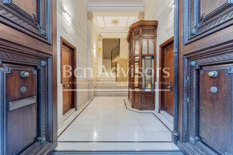 3 bedrooms apartment for sale in Barcelona, Catalonia, Spain № 2899 - photo 30