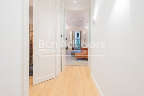 3 bedrooms apartment for sale in Barcelona, Catalonia, Spain № 2900 - photo 26