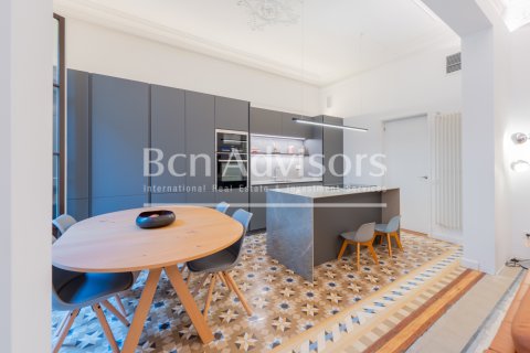3 bedrooms apartment for sale in Barcelona, Catalonia, Spain № 2900 - photo 9