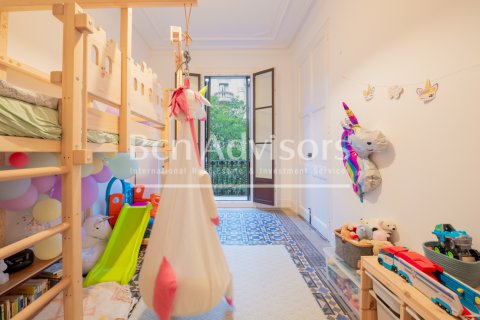 3 bedrooms apartment for sale in Barcelona, Catalonia, Spain № 2900 - photo 16