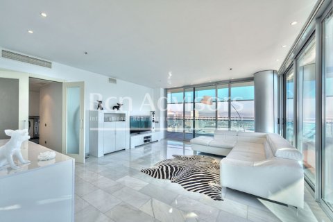 3 bedrooms apartment for sale in Barcelona, Catalonia, Spain № 2902 - photo 4