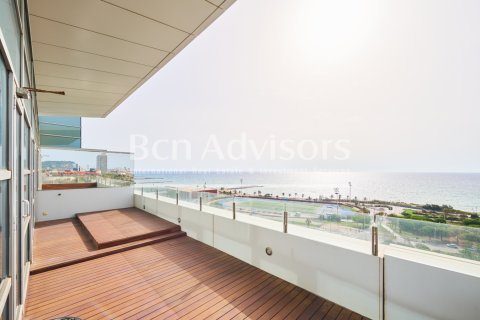 2 bedrooms penthouse for sale in Barcelona, Catalonia, Spain № 2901 - photo 4