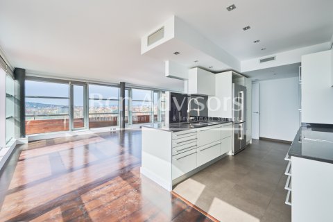 2 bedrooms penthouse for sale in Barcelona, Catalonia, Spain № 2901 - photo 17