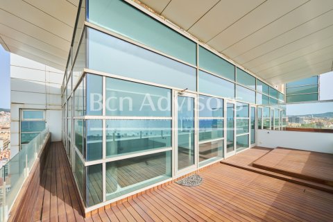 2 bedrooms penthouse for sale in Barcelona, Catalonia, Spain № 2901 - photo 14