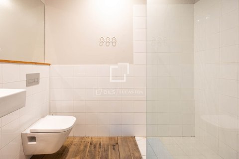 Купить квартиру в Барселона, Испания с 1 спальня, 163м², № 6818 - фото 19