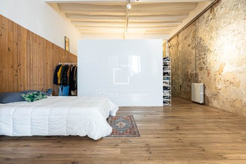 Купить квартиру в Барселона, Испания с 1 спальня, 163м², № 6818 - фото 3