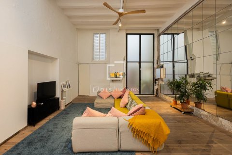 Купить квартиру в Барселона, Испания с 1 спальня, 163м², № 6818 - фото 28
