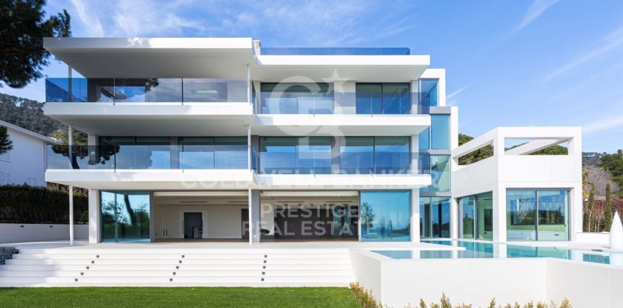 8 bedrooms house for sale in Barcelona, Catalonia, Spain № 5781