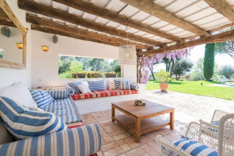 Сasa de 7 dormitorios en venta en Vullpellac, Gerona, Cataluña, Spain № 1764 - foto 6