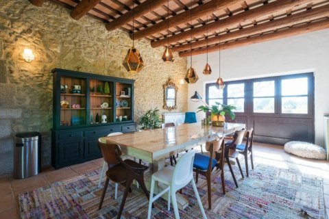 Сasa de 7 dormitorios en venta en Vullpellac, Gerona, Cataluña, Spain № 1764 - foto 24