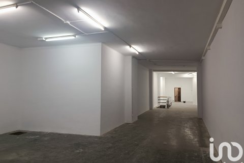 338 sq.m. commercial property for rent in Barcelona, Catalonia, Spain № 7593 - photo 7