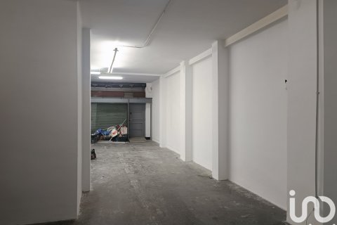 338 sq.m. commercial property for rent in Barcelona, Catalonia, Spain № 7593 - photo 5