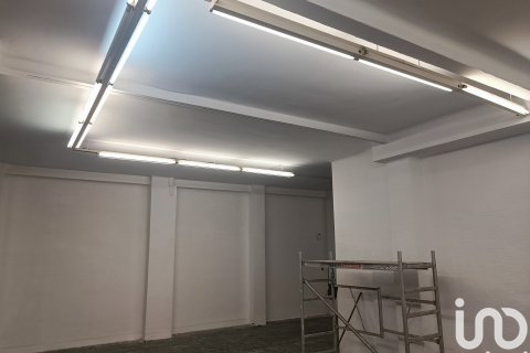 338 sq.m. commercial property for rent in Barcelona, Catalonia, Spain № 7593 - photo 4
