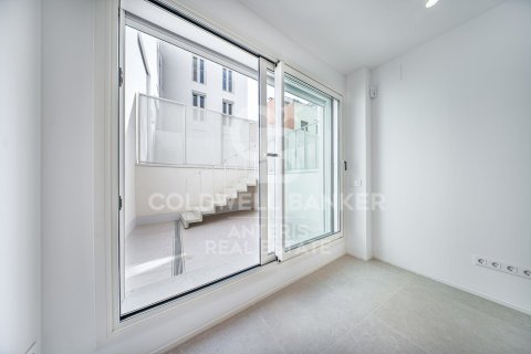 2 bedrooms duplex for sale in L'Hospitalet de Llobregat, Barcelona, Catalonia, Spain № 5298 - photo 4