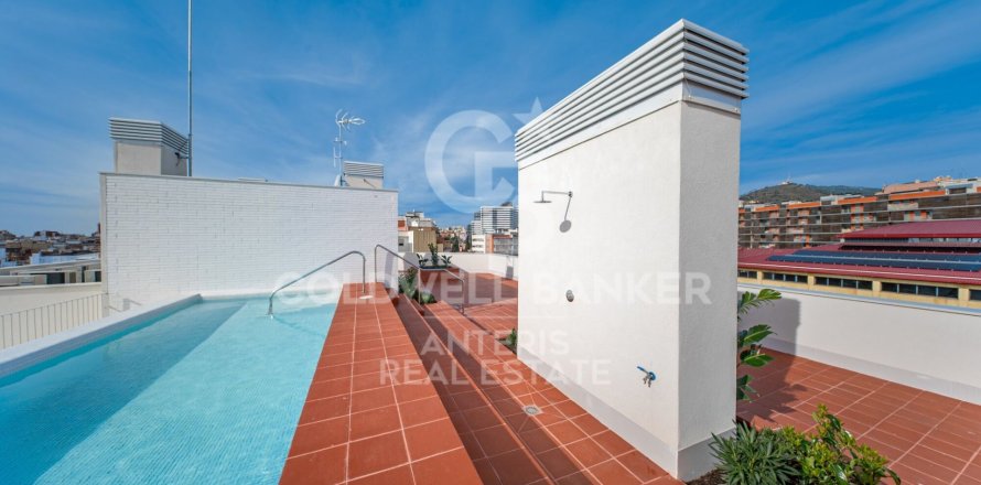 2 bedrooms duplex for sale in L'Hospitalet de Llobregat, Barcelona, Catalonia, Spain № 5298