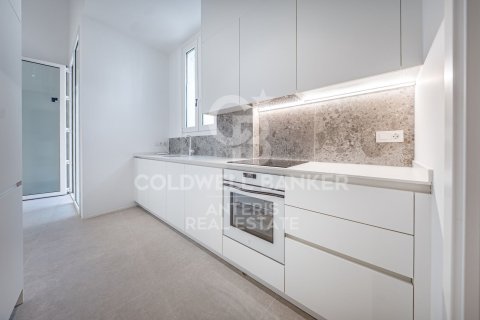 2 bedrooms duplex for sale in L'Hospitalet de Llobregat, Barcelona, Catalonia, Spain № 5298 - photo 14