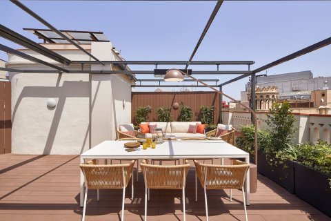 Купить квартиру в Барселона, Испания с 4 комнаты, 274м², № 4595 - фото 19