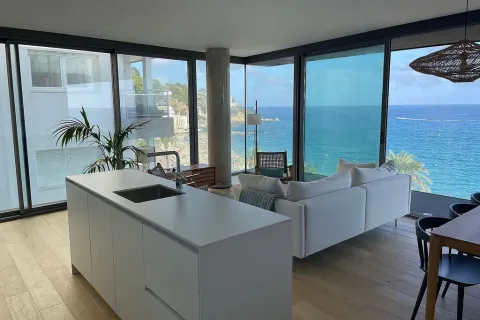 3 bedrooms apartment for sale in Lloret de Mar, Girona, Catalonia, Spain № 4594 - photo 12