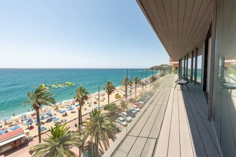 3 bedrooms apartment for sale in Lloret de Mar, Girona, Catalonia, Spain № 4594 - photo 6
