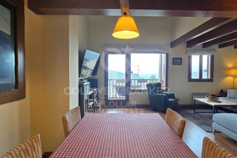 3 bedrooms apartment for rent in Catalonia, Spain № 8006 - photo 2