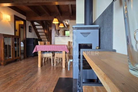 3 bedrooms apartment for rent in Catalonia, Spain № 8006 - photo 9
