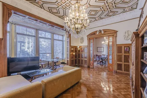Apartamento de 3 dormitorios en venta en Barcelona, Cataluña, Spain № 1684 - foto 2