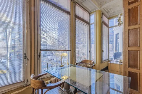 Apartamento de 3 dormitorios en venta en Barcelona, Cataluña, Spain № 1684 - foto 4
