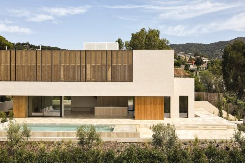 4 bedrooms house for sale in Teia, Barcelona, Catalonia, Spain № 1688