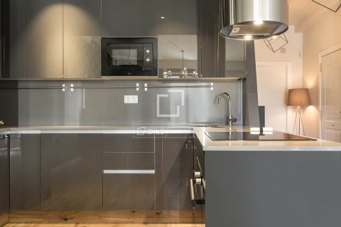 2 bedrooms apartment for rent in Barcelona, Catalonia, Spain № 8591 - photo 18