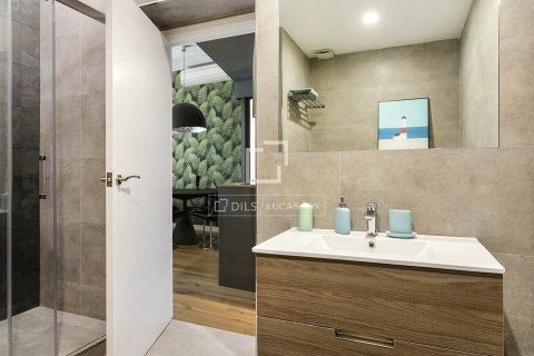 2 bedrooms apartment for rent in Barcelona, Catalonia, Spain № 8591 - photo 21